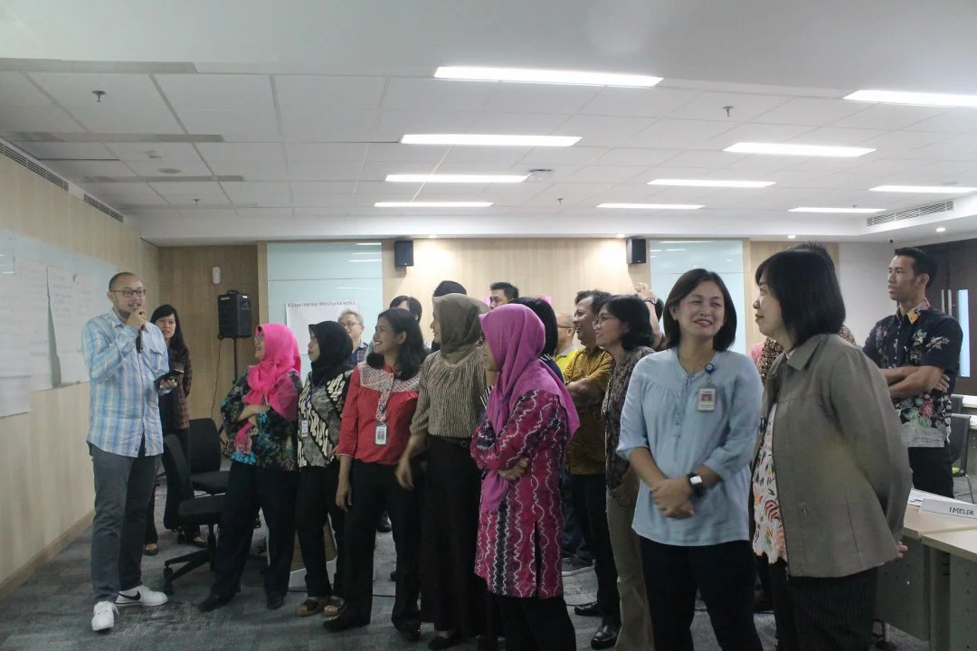 YOU AWESOME ME LUCKY — foto 3