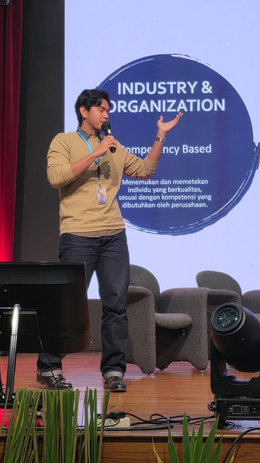 UNTAR CAREER WEEK — foto 1